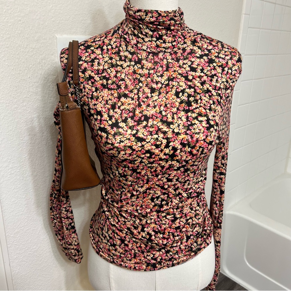 H&M pink yellow floral turtleneck long sleeve top flowers spring pattern cottage